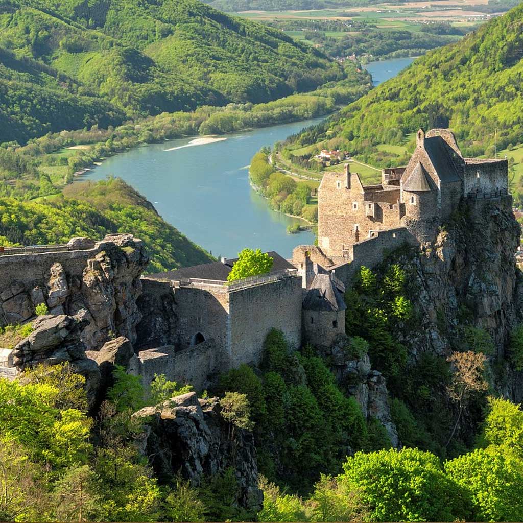 Burgruine Aggstein above the Danube Valley