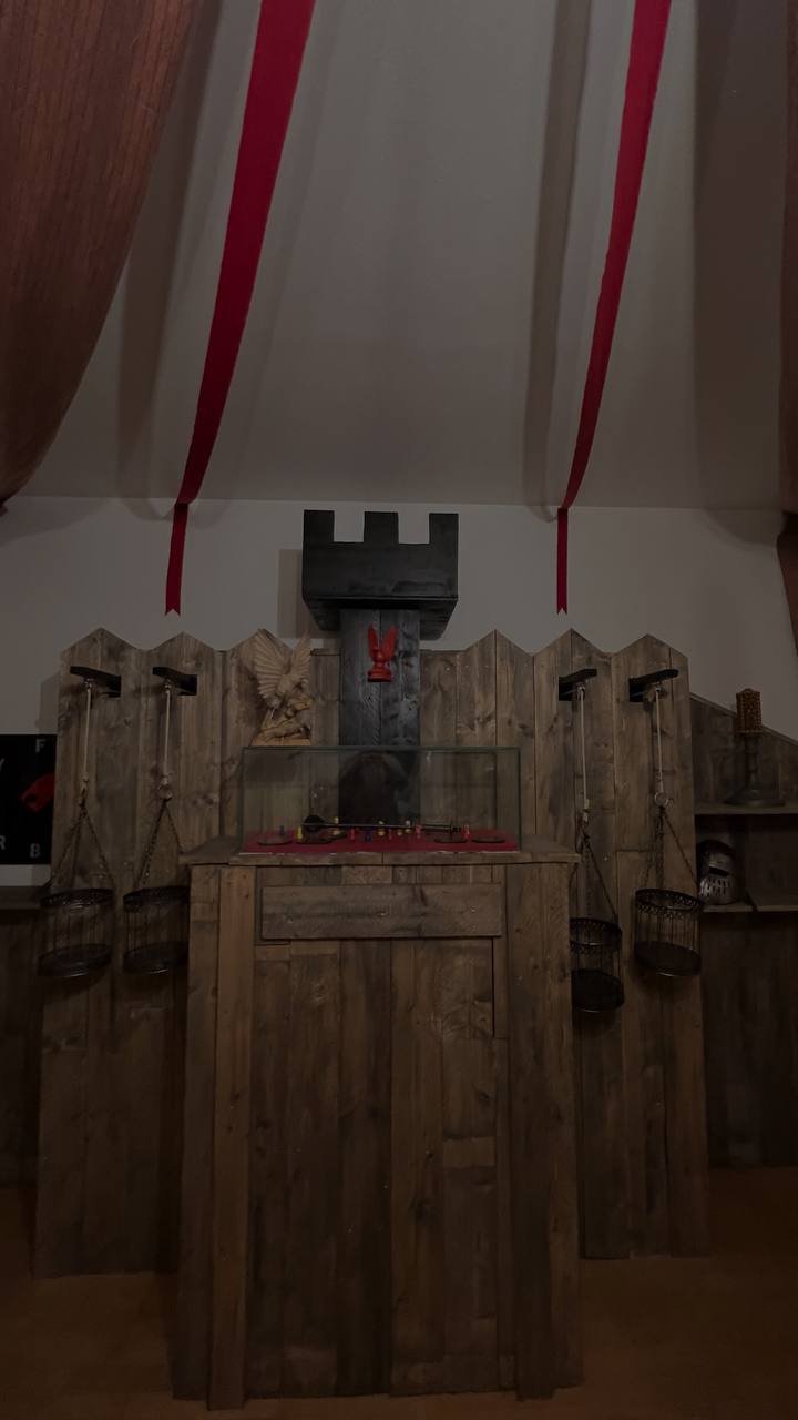 2023-ESCAPE ROOM “DIE KRONUNG” (THE CORONATION) image 1