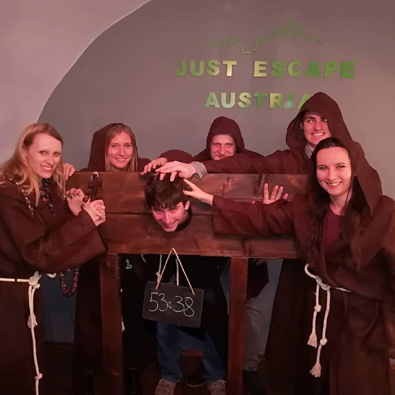 2018- ESCAPE ROOM „VERRAT im KLOSTER“ Bild 5
